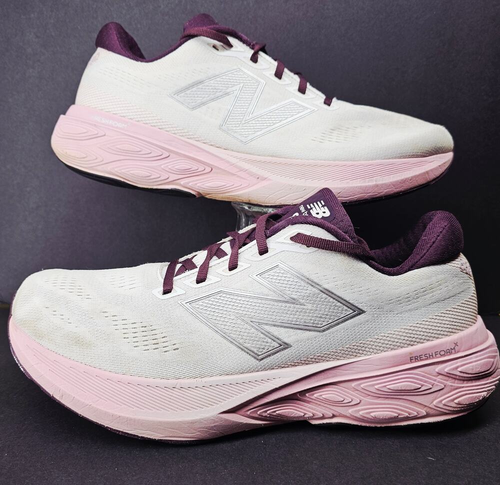New Balance Women 12 Comfy footwear